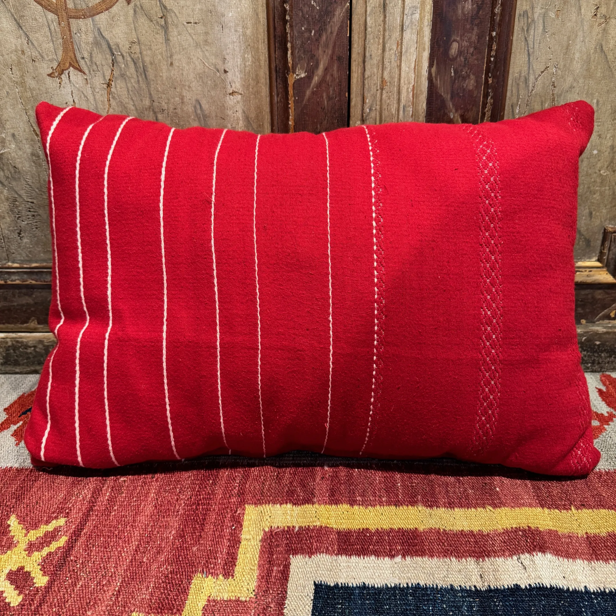 Almohadón de textil antiguo 60×40